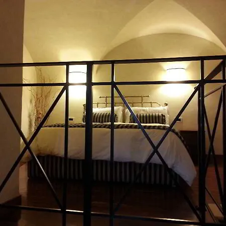 Residenza Lucina Hotel Rome