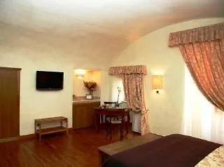 Отель Residenza Lucina